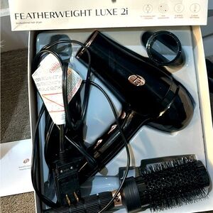 T3 Micro Featherweight Luxe 2i Professional Hair Dryer Like New